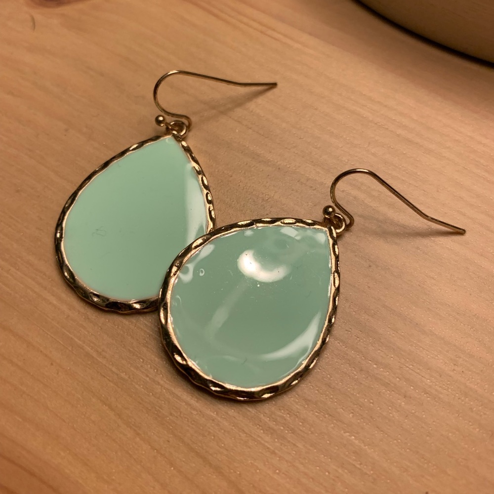 Tiffany blue dangly earrings